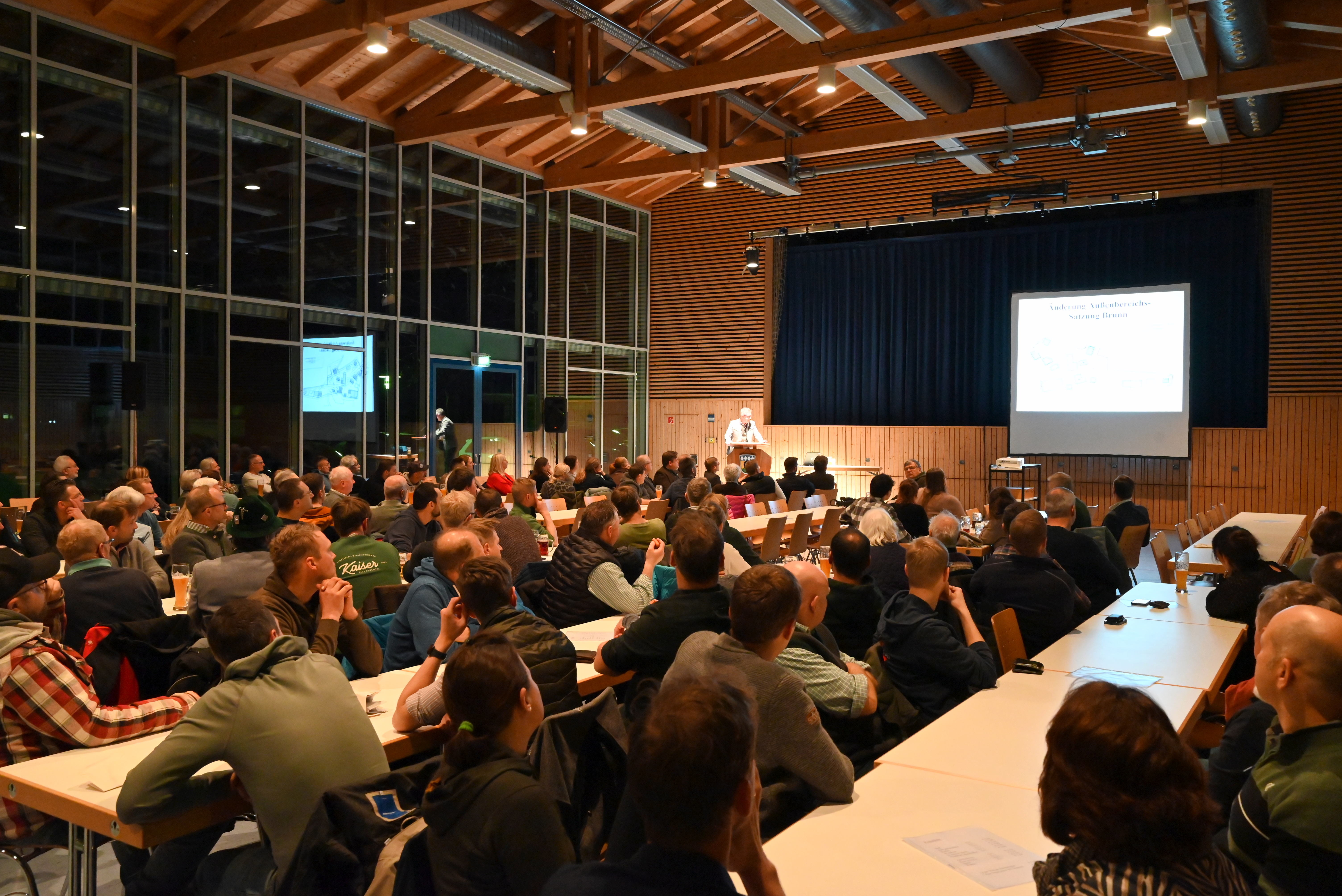 Bürgerversammlung in der Samerberger Halle