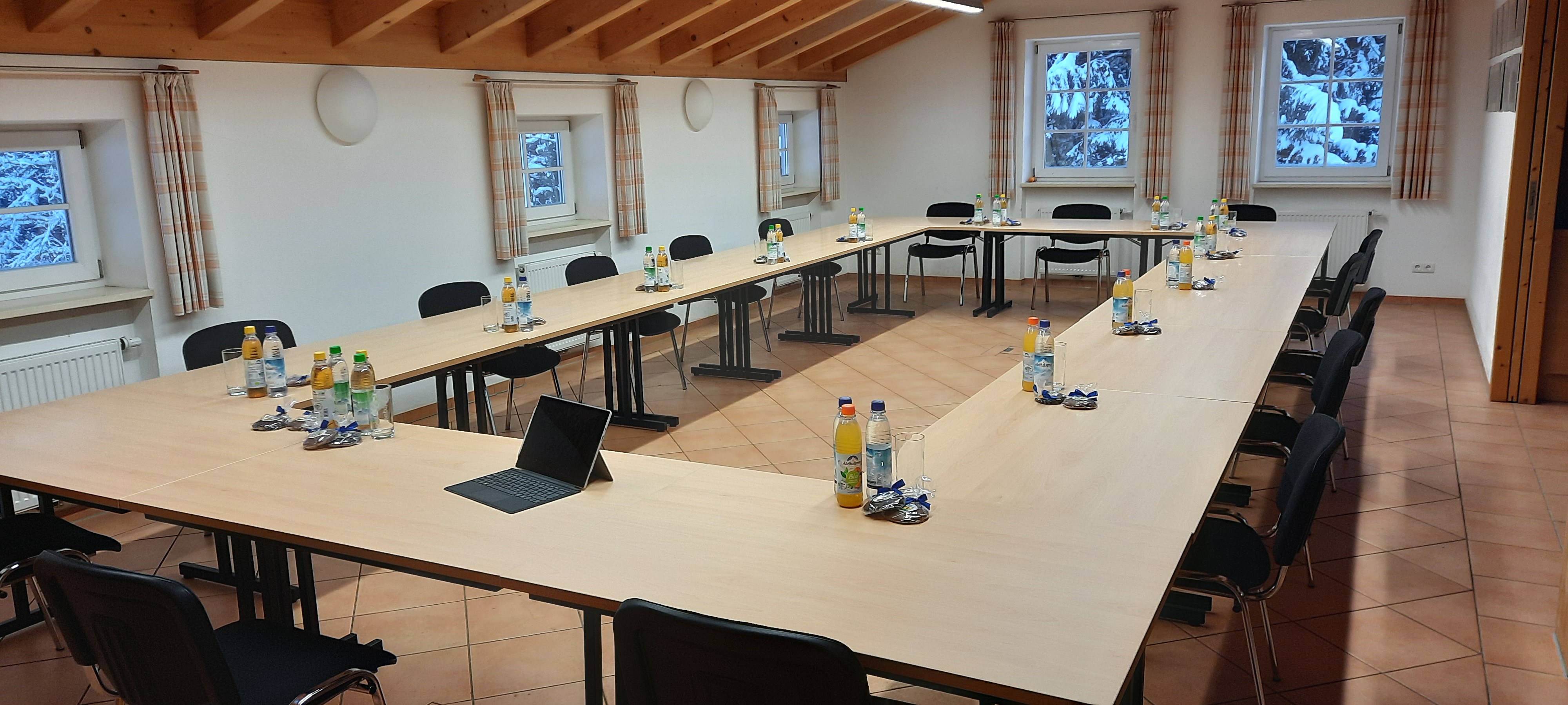 Der Gemeinderat tagt im FFW Haus Törwang