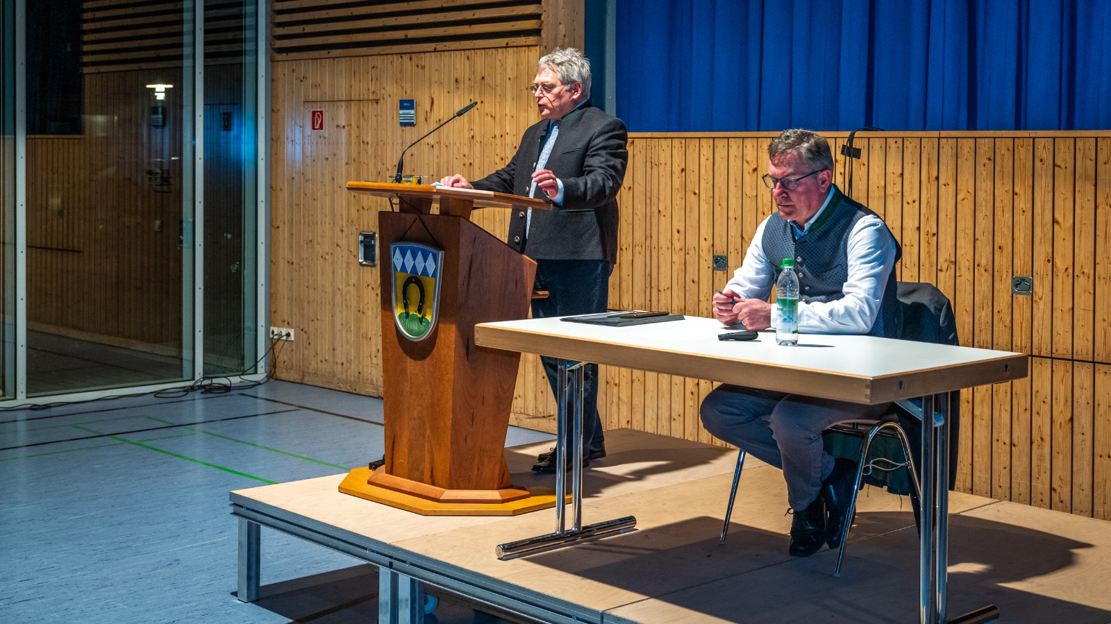 Josef Mühlbacher PI Brannenburg bei der Samerberger Bürgerversammlung