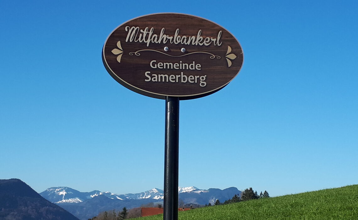Mitfahrbankerl Gemeinde Samerberg